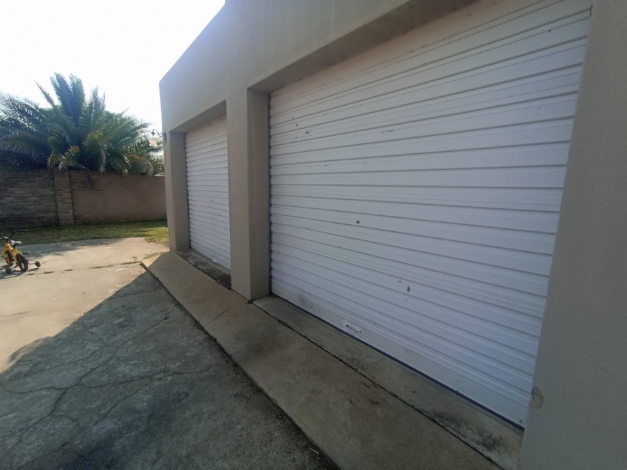 3 Bedroom Property for Sale in Potchefstroom South North West